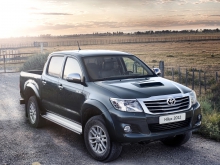 Фото Toyota Hilux Double Cab 2.8D AT №1